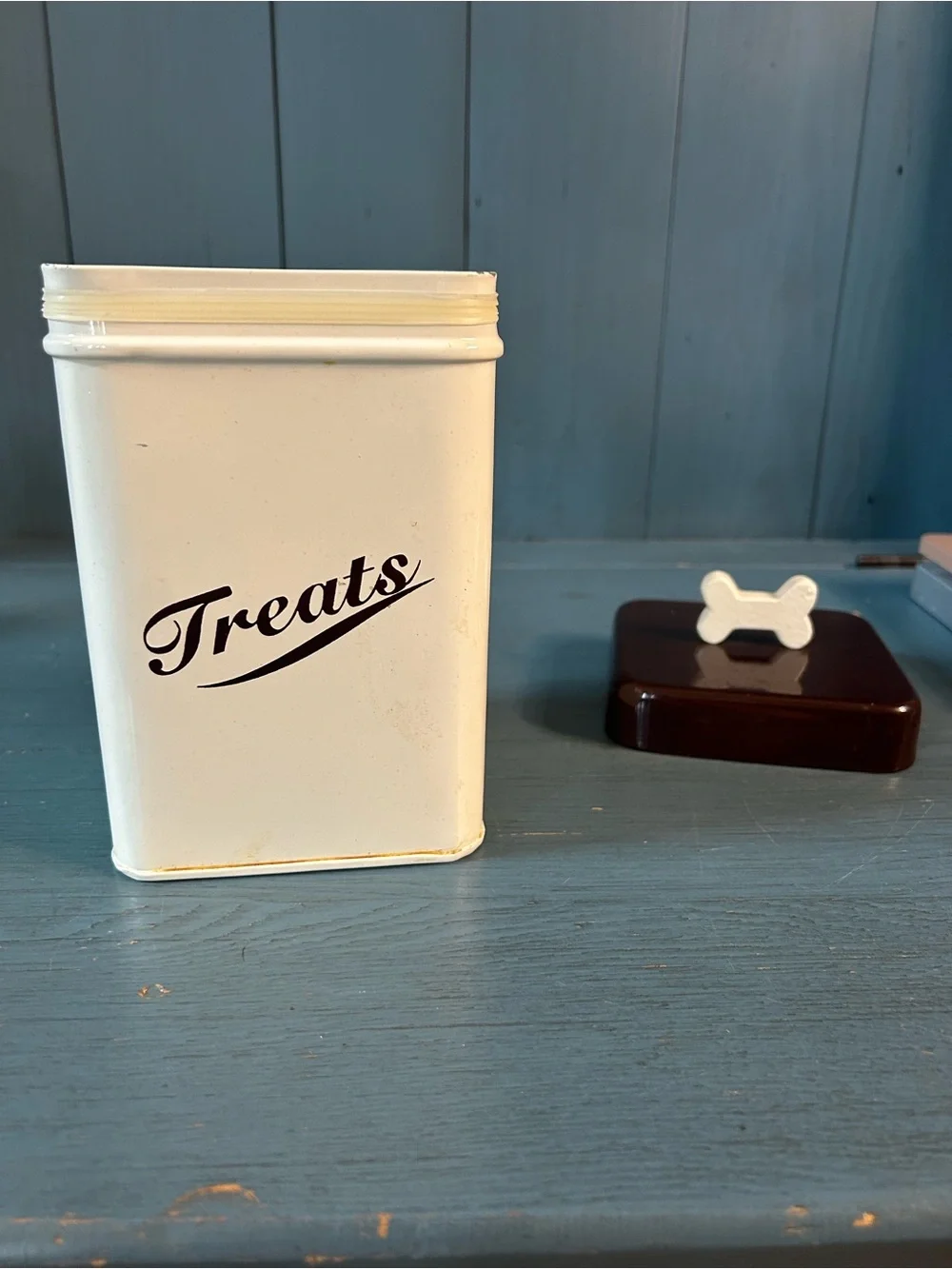 Cream and Brown Dog Treat Canister – 'Treats' Storage Container